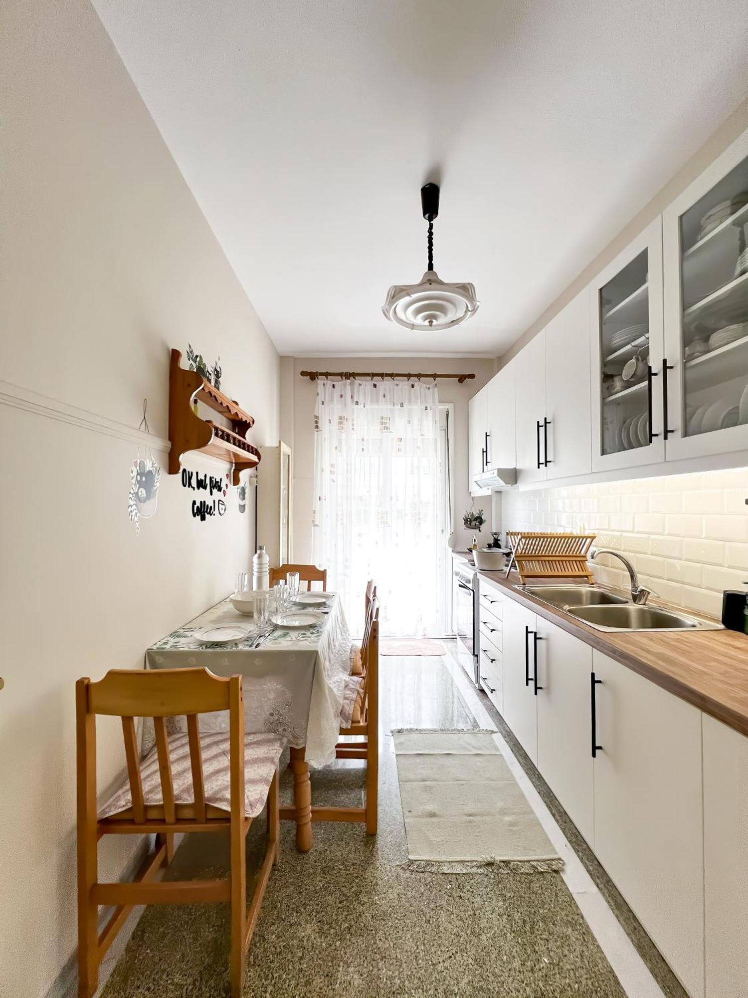 Sonia'S Skg 3 Bedroom Family Apartment - Near Metro Thessaloniki Exterior photo